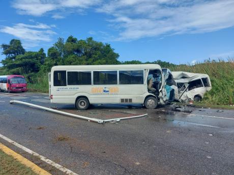 Another bus crash in western Jamaica leaves one dead