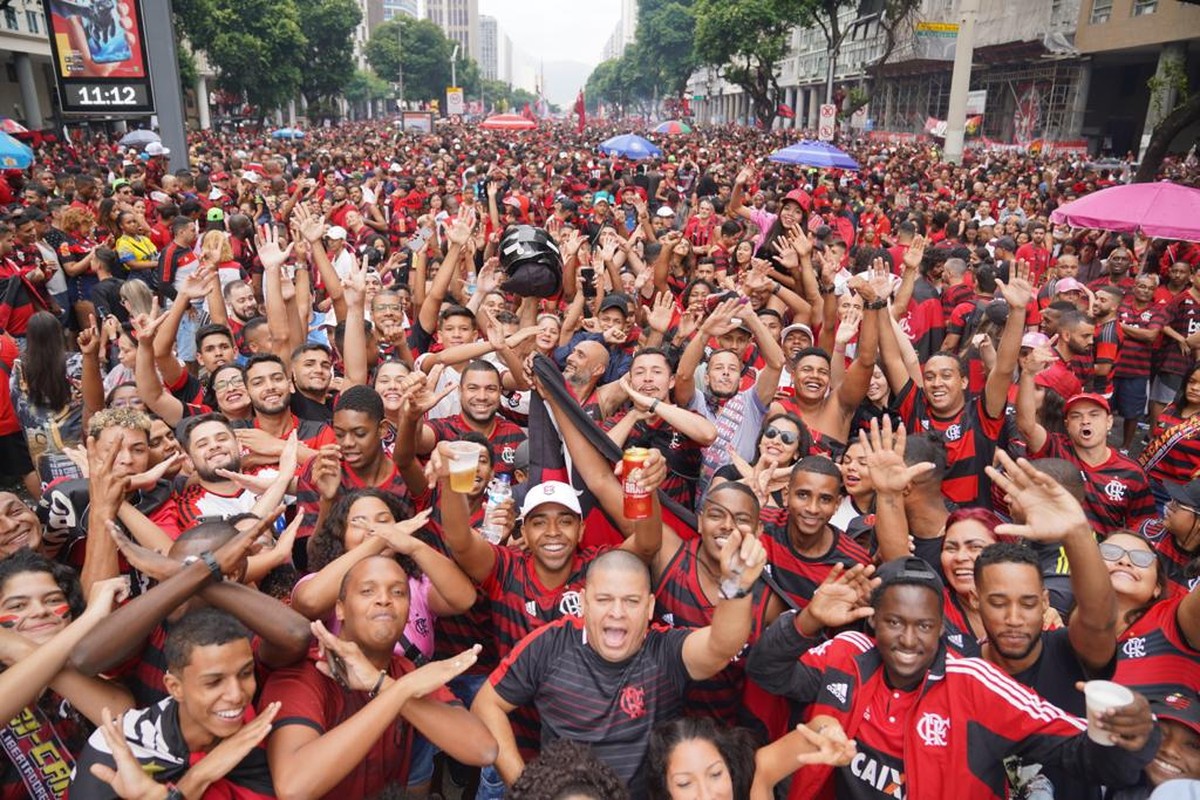 ATS Carmelo De Grazia Suárez// Comemoração do Flamengo: veja o esquema especial de trânsito no Centro do Rio